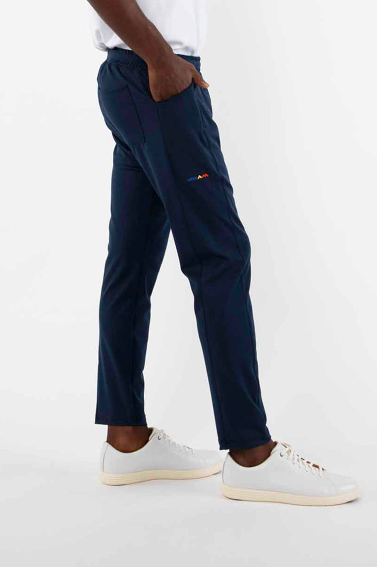 The AM Comfort Jogger